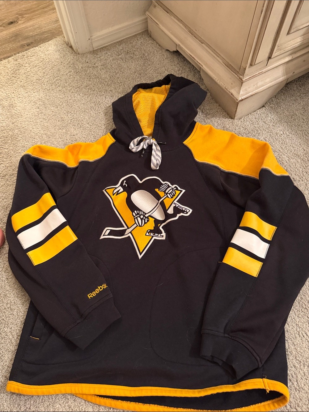 Reebok Men’s Penguins NHL, Hockey Zip-Up Hoodie